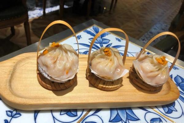 算命说有机会吃到小笼馒头